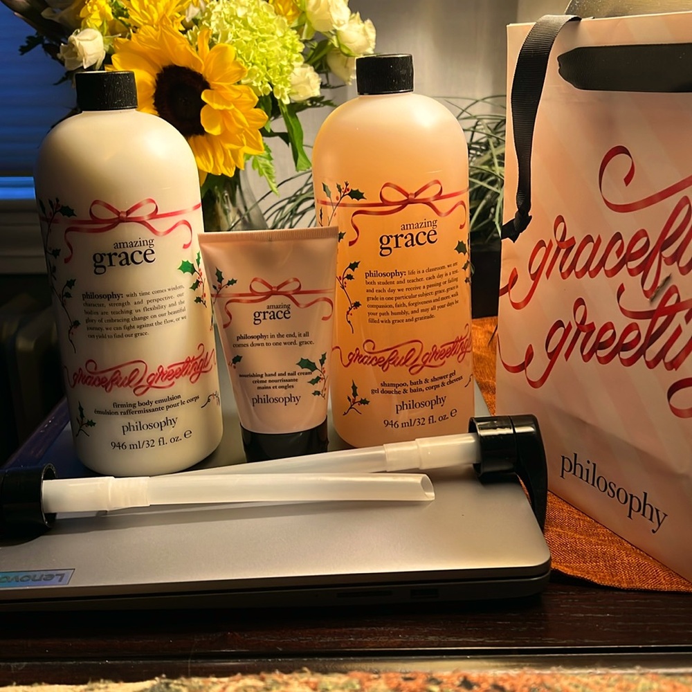 Amazing Grace 1-32Fl ozShampoo, bath and shower gel. 1-32fl oz body lotion&hand